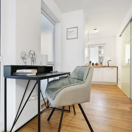 Cruwzo I Modern Centrally Located With Parking 아파트 잉골슈타트