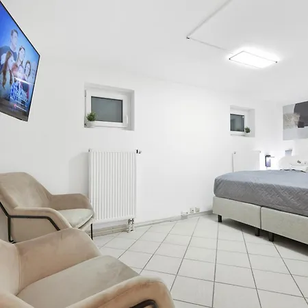아파트 Cruwzo I Modern Centrally Located With Parking 잉골슈타트