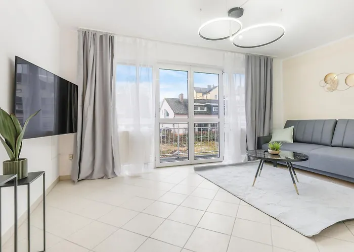 Cruwzo I Modern Centrally Located With Parking Appartamento *