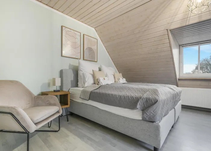 Cruwzo I Modern Centrally Located With Parking Ingolstadt