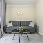Cruwzo I Modern Centrally Located With Parking Daire *