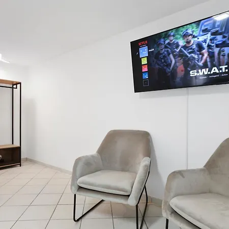 Cruwzo I Modern Centrally Located With Parking * Ingolstadt