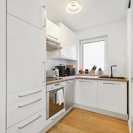 Cruwzo - Modern Centrally Located With Parking * Ingolstadt
